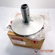 XMAX REAR PULLEY PLATE HLY YAMAHA ORIGINAL B74-E7660-00