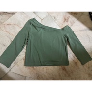 Preloved green fashion top