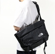 The North Face Base Camp Voyager Messenger Bag 防水機能電腦包郵差包