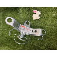 LC135 V2-V7 55D/55C HANDLE BRACKET 100% JAMIN ORIGINAL YAMAHA HONG LEONG - 55C-F3461-00