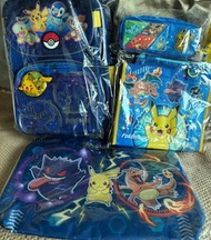 大熱深藍色Pokemon書包  輕便書包款 －律 $330 S size 細碼 －律 $440 L size 大碼 一律 $495  Unicorn $420 Dinosaur $420  我哋仲包埋