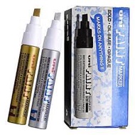 Uni Paint marker industrial Paint pen 4.0 Px 30