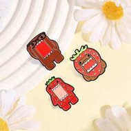 1set Kawaii Strawberry Domo-Kun Metal Brooch Funny Big Mouth Monster Enamel Pin Cartoon Lapel Pin Je