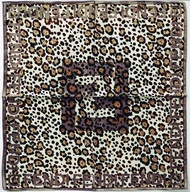 FENDI 復古絲巾  豹紋綴以標誌性 FF Logo 23 x 23 英吋