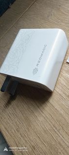 紅魔9 pro 原装80w快充，99新，備注：雲海騰龍特别版