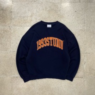 CREWNECK 1993 studio