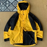jaket The North Face Gorpcore size M (packable) 100% original 280425