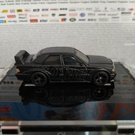 Diecast Loose Hot Wheels Mercedes-Benz 190E 2.5-16 Premium