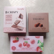 Beryl's beryls crispy wafer with strawberry tiramisu chocolate filling dried strawberry coated with 