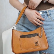 Lv 芯片款 Marelle焦糖色水波紋二合一 可手提肩背斜背包25.5*17*7.5 98新配件塵袋購證