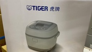 日立冷氣贈品便宜賣 虎牌日本原裝進口電腦炊飯電子鍋 6人份 JBX-B10R 白色