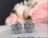 💁‍♀️  新到Gia 天然公主方  耳環到埗✨️ ​     主鑽1.17Cts      伴鑽  95份       附有証書   💖  喜歡查詢[笑臉] ​