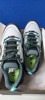 Adidas Terrex AX 3 登山街