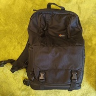 Lowepro 相機背包