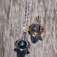 Feather Galaxy 羽之宇宙琉璃吊墜