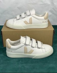 VEJA Campo 魔術貼 時尚板鞋 奶茶尾奶茶V