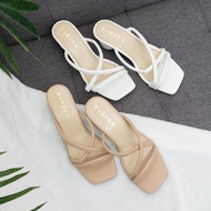 [CARA] 36-41 Fashion Shoes 2-Inch Heels **The Feet Are Not Slender. Plus More**