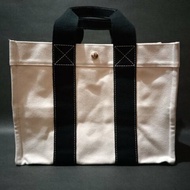 ⬛很好//HERMES//黑色手提像正方形手提帆布包