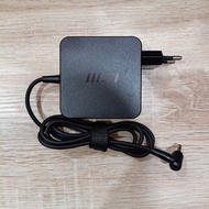 MSI MS-14B3 MS-1551 MS-A618 MS-B171 19V 3.42A (65W) Laptop Charger Adapter 4.5*3.0mm