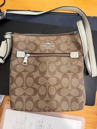 Coach Signature Crossbody 斜挎包 印花斜孭袋 mini rowan file bag in signature canvas