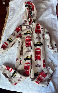 98% new M&S 超保暖 倫敦風 連身 踩腳 毛毛 睡衣 睡袍 晨褸 marks and Spencer and Spencer bathrobe sleepwear children jump