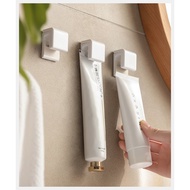 [No Drill] Toothpaste Holder Flower Wall Rack Bathroom Toothpaste Organizer 1pc / 100% Genuine by BT
