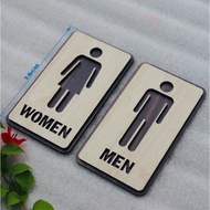 Biển gỗ wc nam nữ dán cửa toilet/ bảng treo toilet nam nữ (Nhiều Mẫu)
