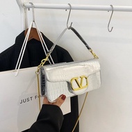 Valentino Geelong High-quality Bag For Women Spring And Summer New 2024 Fashion Crossbody Small Squa