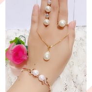 Beautiful pearl bracelet set 88