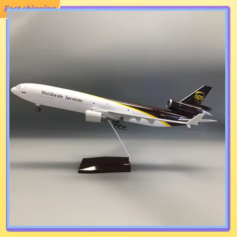 2025 Mcdonnell Douglas Md-11ups Cargo Aircraft Model With Wheels Simulation Static Aircraft Model Or