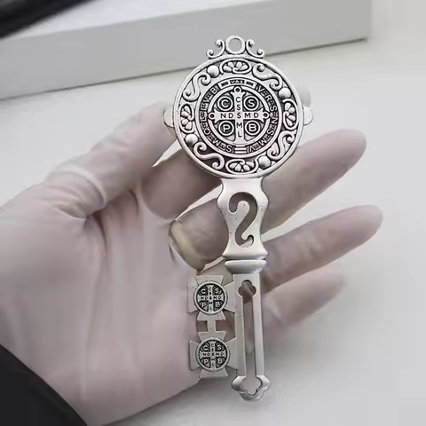 Exorcism St Benedict Maltese Cross Medal Patron Saint Benedict Key Shaped Cross Pendant Amulet Jewel