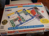 Electronic Snap Circuits