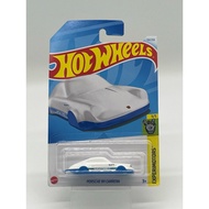 Hot Wheels Porsche 911 Carrera Diecast Model Car