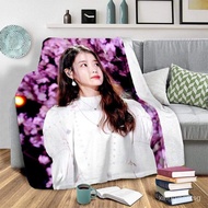 【In stock】Iu kpop Star beauty Soft Plush Sofa Bed Throwing Cartoon Picnic Blanket Modern Flannel Blanket Cover Gedruckt Bettdecke Geschenk 6MBG