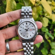 Seiko 5 Automatic SNK355K1 White Sunbrust SNK355 7S26-01V0 Embos Logo 555