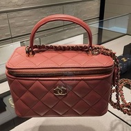 Chanel 22A Long Vanity Case With Handle🌹💖玫瑰粉紅色羊皮長盒子