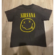 Code A3 Nirvana T-Shirt Size: Chest 42 Inches Length 27 Defect: The Color Falls On The Sleeves A Lit
