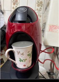 雀巢 Nestle膠囊式咖啡機 Nescafe Dolce Gusto 龍蛋膠囊咖啡機，功能正常,9成新