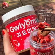 (NEW)🔥GWIYOMI COOKIES with Callebaut Chocolate & Pure Dries Strawberi