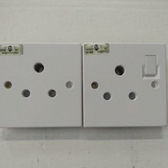 UMS 15Amp switch n unswitch socket outlet