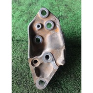 perodua viva manual bracket mounting enjin (USED ITEM)