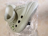 順豐到付w5 w6 w7 W8平底厚底涼鞋沙灘鞋Crocs crush clog 