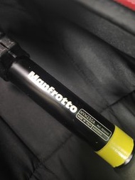 Manfrotto mvm250a 單腳腳架連機頭