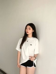 全新🌸 Calvin Klein CK小標基礎刺繡T卹  Jennie同款 男女同款 休閒短袖