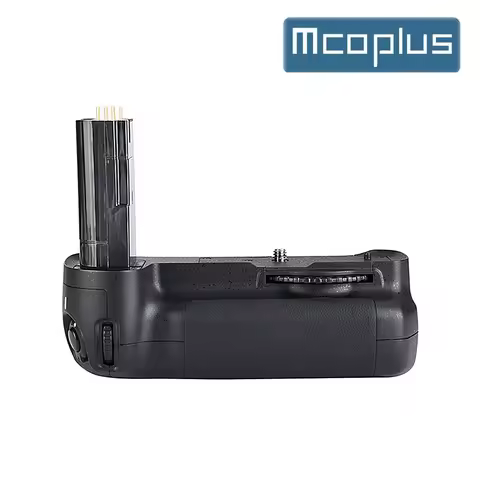 Mcoplus BG-D200 Vertical Battery Grip for Nikon D200 and Fujifilm S5 Camera Replace as Mb-D200 MBD20