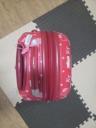 Hello Kitty 行李箱