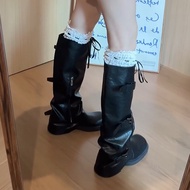 Black Retro Frye Styled Boots for Women - Thick Heel & Pleats