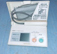 日本製造  HEM-704C OMRON 手臂式 上臂式 電子血壓計 歐姆龍 自動血壓計 Blood Pressure Monitor