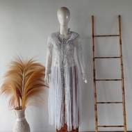 White ijab kebaya