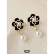 Sweet Style/Artificial Pearl Flower Earrings _ N30.31p000133